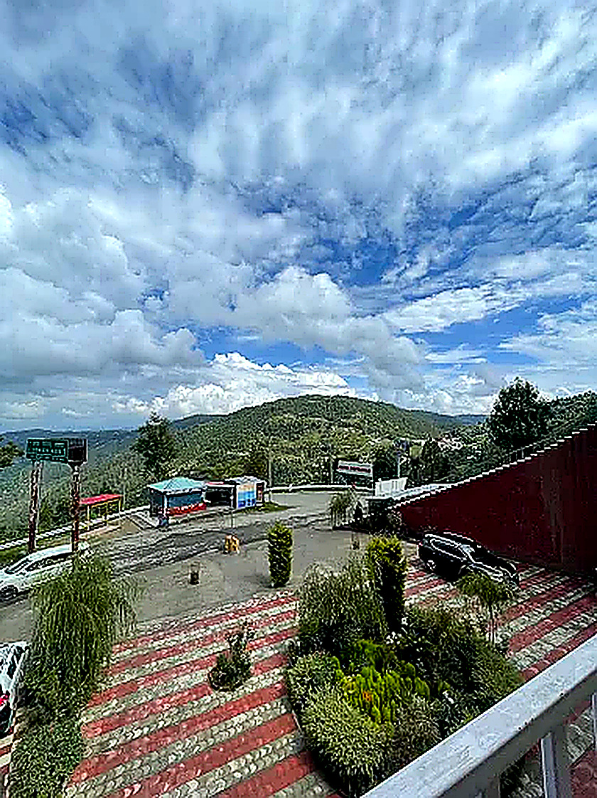 Sea of clouds near Hotel Dev Ganga Shaharfatak